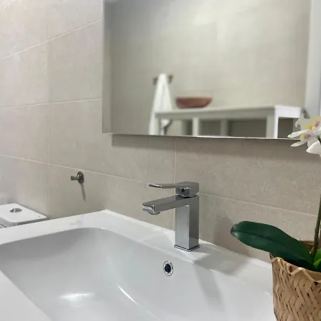 Precioso Loft En Caion Rocha, Sobre La Arena Y El Mar דירה