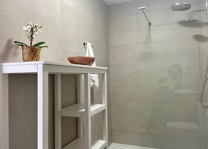 Precioso Loft En Caion Rocha, Sobre La Arena Y El Mar Cayón